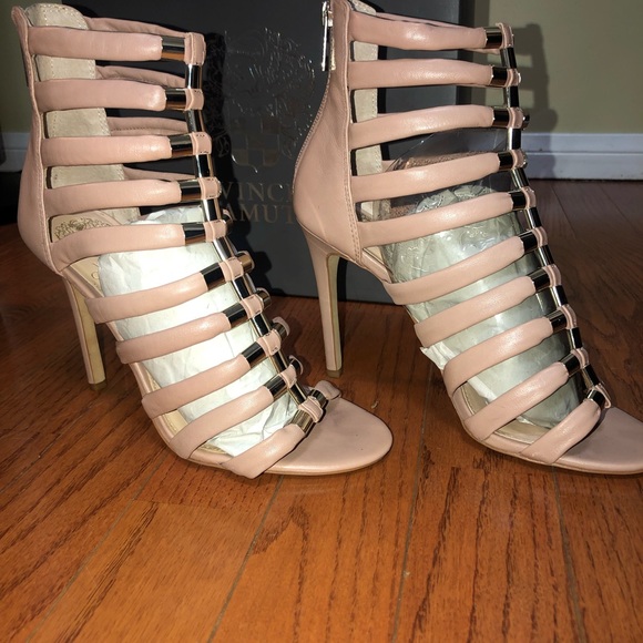Vince Camuto Troy Gladiator Bootie Sandal - Picture 3 of 8